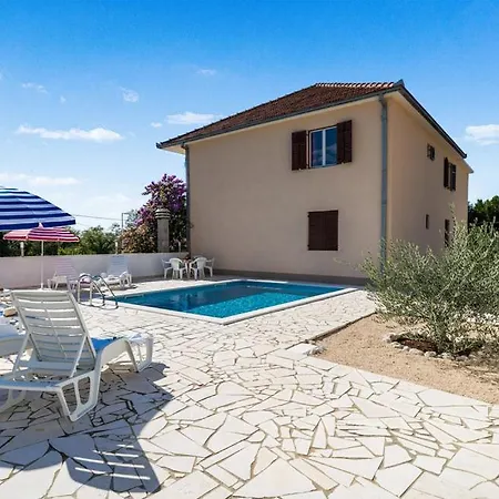 Apartament Ana Marija Gruda